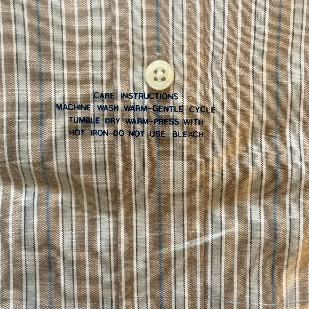 Peter England , Nino Gerriti , Sears and Roebuck long sleeve dress shirts - Picture 9 of 9